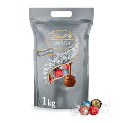 Lindt csokoládé | Válogatott táska LINDOR ezüst | 1 kg-os zsák | 80 szájban olvadó tejcsokoládé golyó, 70%, sós karamell és dupla csokoládé ízesítés | Ajándék csokoládé megosztani