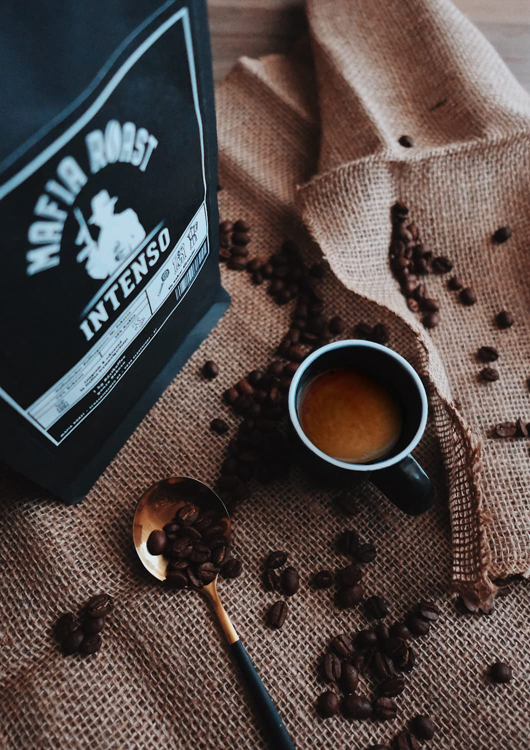 MAFIA ROAST® INTENSO - typisch italienische Espressobohnen - Blend aus 30% Arabica & 70% Robusta-Bohnen - schonend trommelgeröstet - besonders beliebt als intensiver Espresso - 1kg