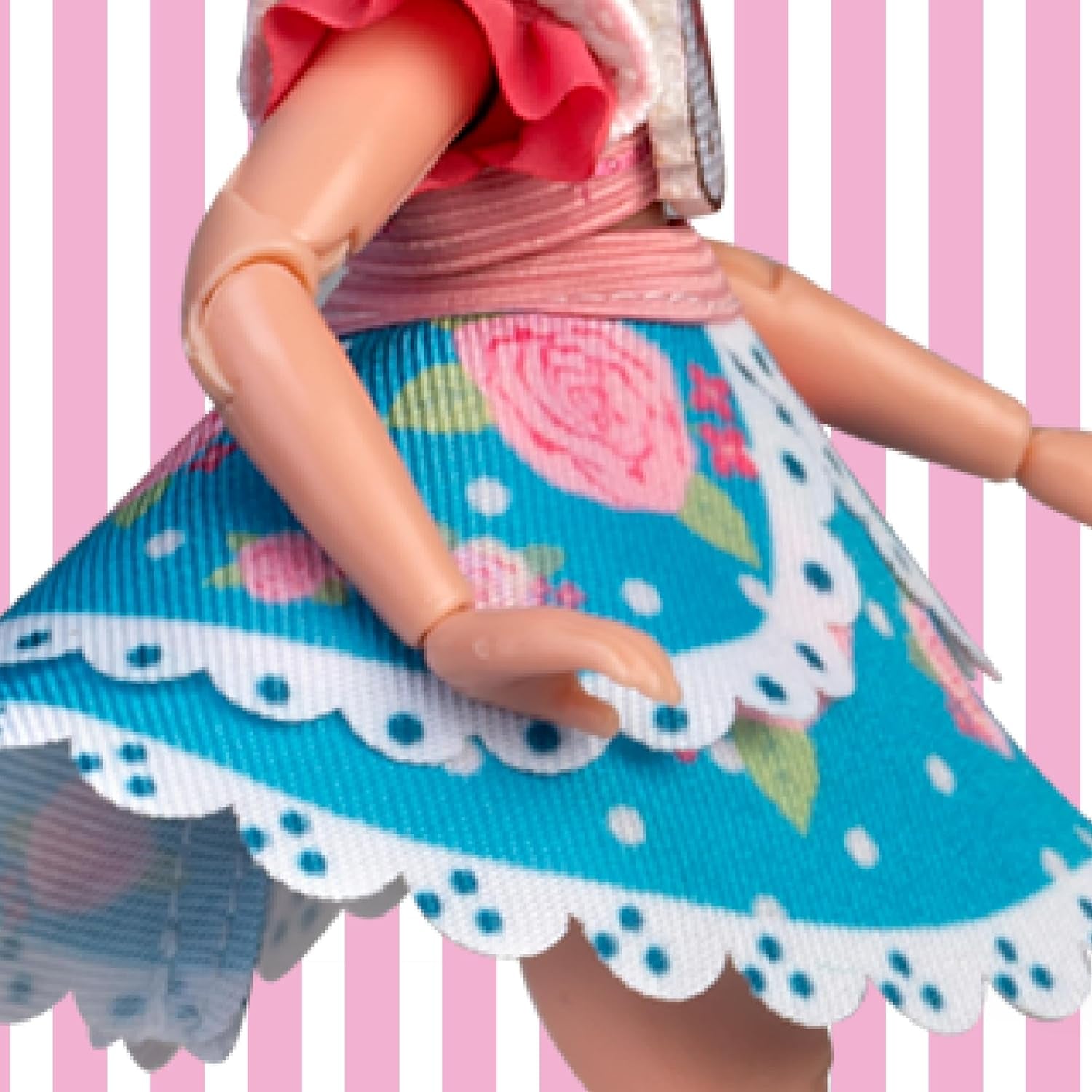 Manga Doll Pretty Pink, japanische Modepuppe mit modischen Designs, Manga, 19,5 cm Figur mit 15 Gelenkpunkten, blaues Haar, inklusive Zubehör, berühmt (HKTF0300)