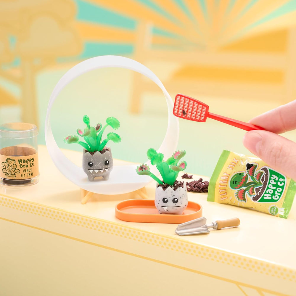 MGA's Miniverse Make It Mini Nature Serie 3 – Mini-Sammlerstücke, Bastel-Spielset, Nachgebildete Pflanzen, Spielzeug, Blumen, für Sammler & Kinder ab 8 Jahren