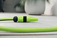 Furtun de grădină Cellfast QUATTRO, durabil, ușor, cu 4 straturi, rezistent la UV, furtun din fire, împletitură încrucișată, 20 bar, 1/2" 15m, 10-064