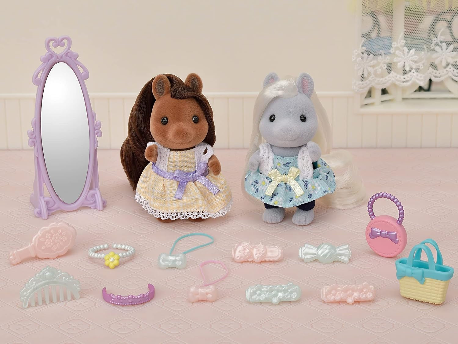 Sylvanian Families 5650 Süße Pony Freunde - Figuren für Puppenhaus