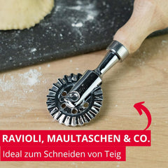 Roată de patiserie/tăietoare de ravioli Westmark Sofia – Roată de patiserie practică pentru tăierea pastelor și aluatului de casă, roată ø 39 mm – Zinc, lemn de fag
