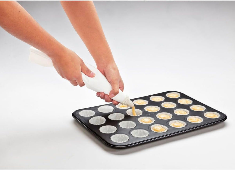 Zenker 6541 Black Metallic 24Er Mini-Muffinform – Antihaftbeschichte Für Perfekte Mini-Muffin, Ø 4,5 cm, ​​Made in Germany Formák és tepsi Naty Shop