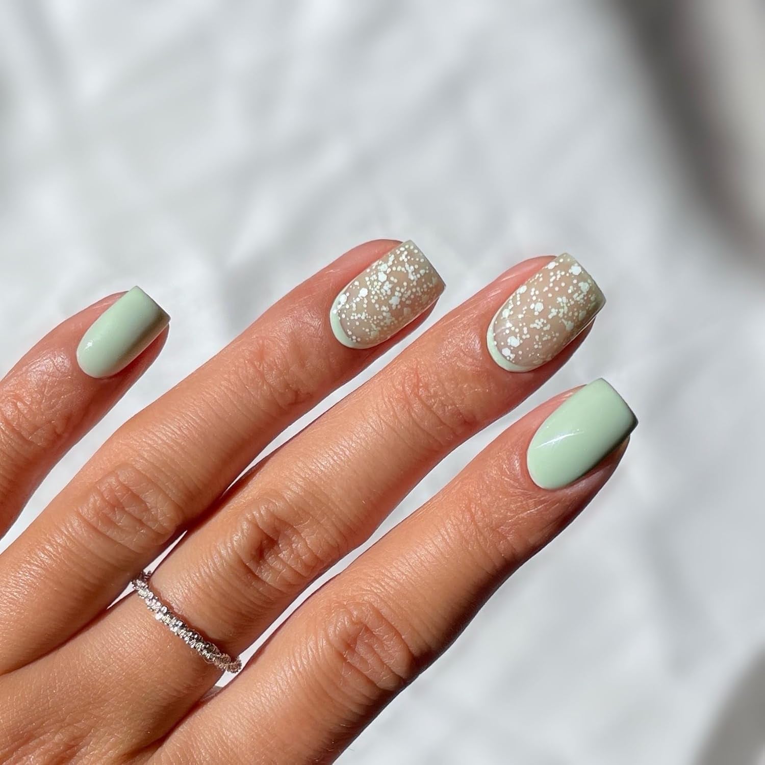 UV körömlakk Semilac Hybrid 494 Frozen Pistachios 7 ml