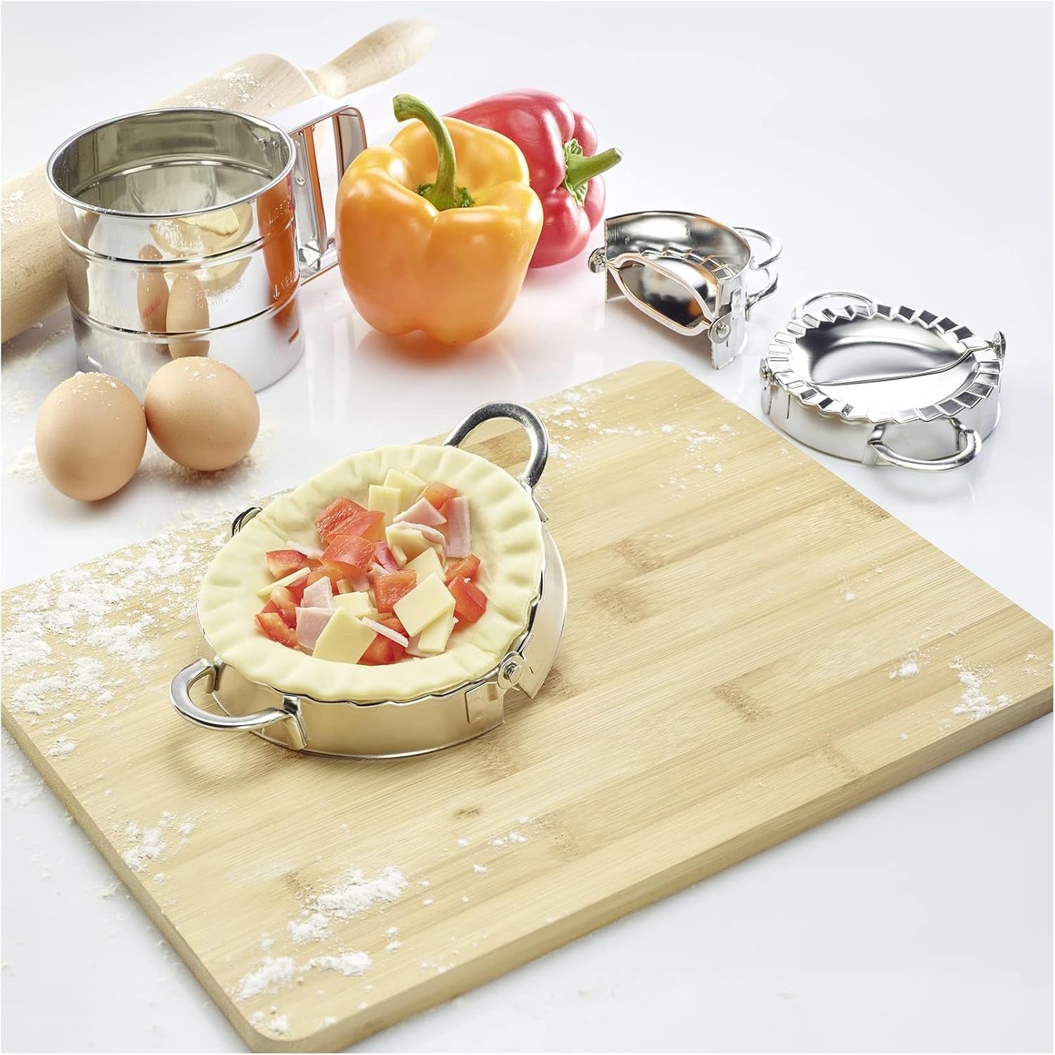 Formă pentru ravioli Westmark, Diametru: Ø 9,5 cm, Cu mânere practice, Oțel inoxidabil, Gina, Argintiu, 61362270