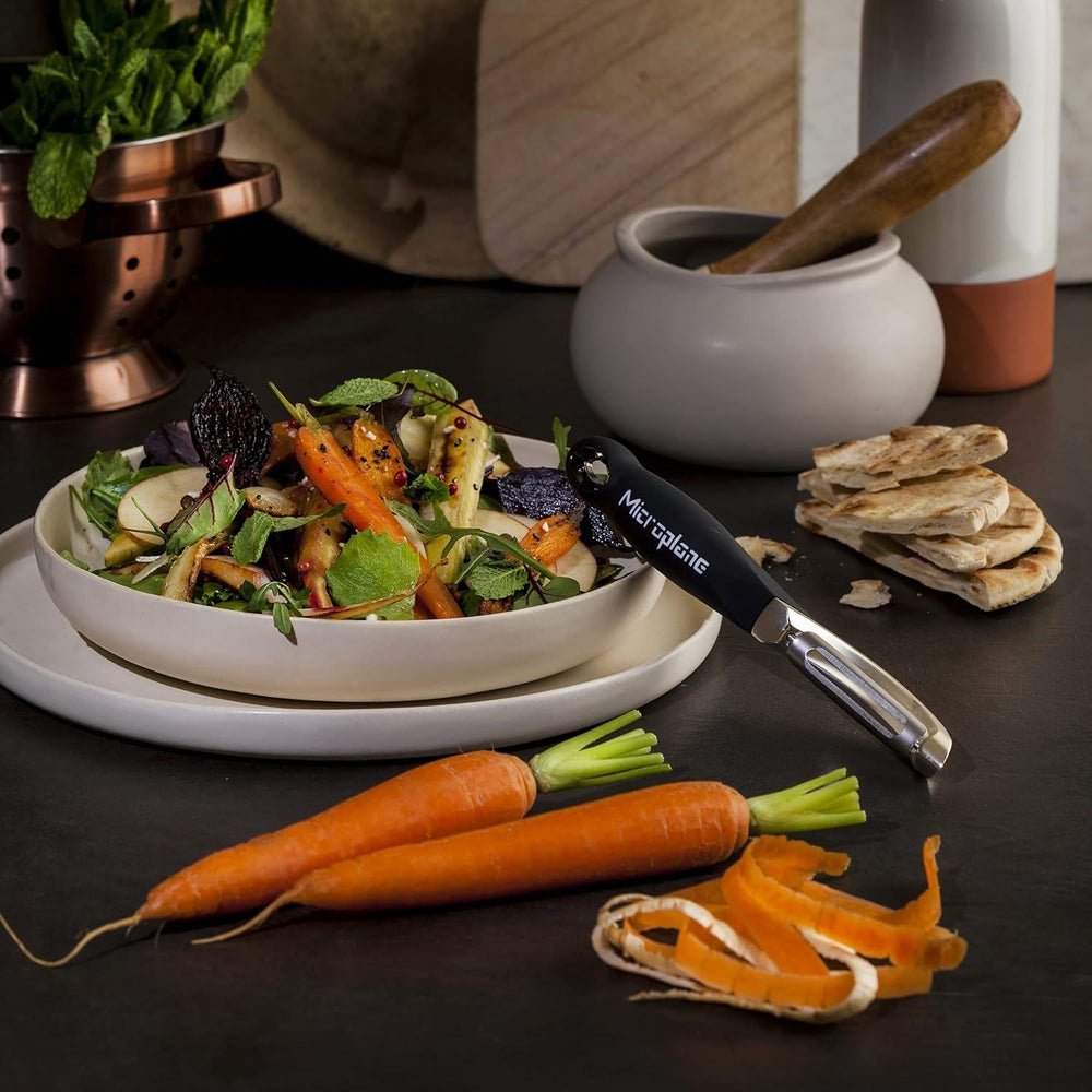 Naty Shop Microplane Professzionális duplapengés rozsdamentes acél kétkezes hámozó