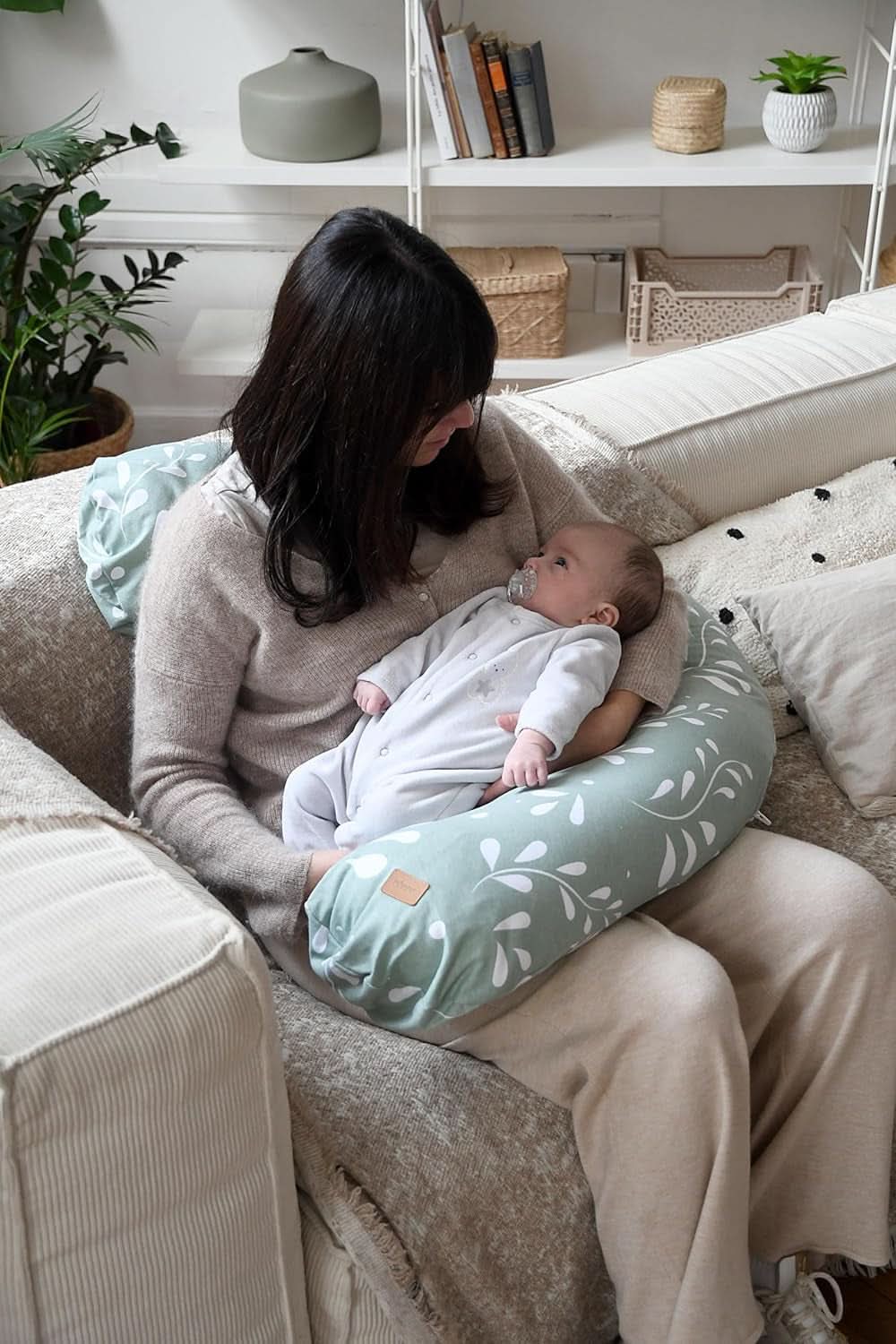 BÉABA, Big Flopsy, többfunkciós szoptatópárna, alvás, szoptatás, optimális támogatás, relaxáció, kényelem Kiegészítők Étel és Szoptatás Bebe Naty Shop