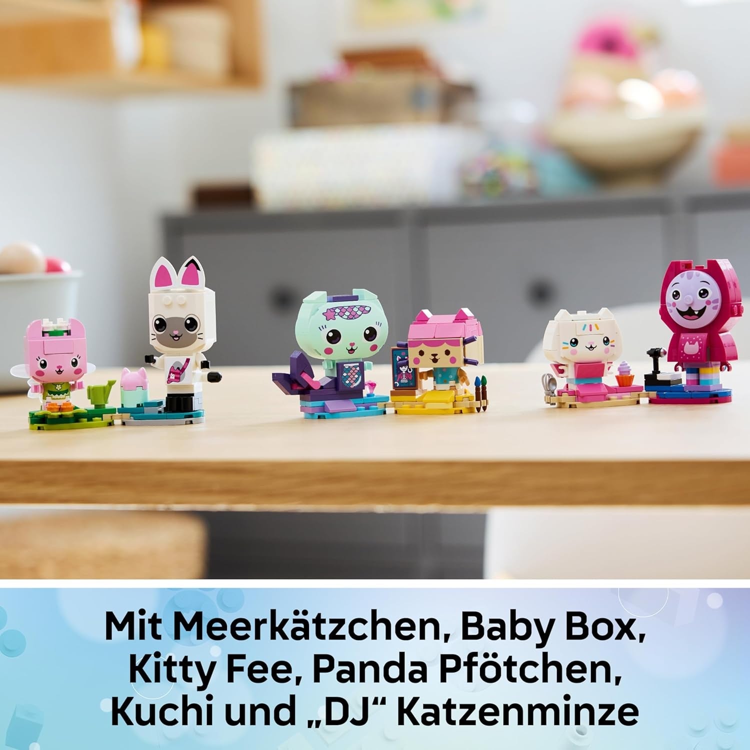 LEGO Gabbys Puppenhaus Gabbys Katzenfreunde - Spielzeug mit 6 Tierfiguren inkl. Meerkätzchen und Kitty Fairy - Ständer zum Ausstellen - Geschenk für Mädchen ab 6 Jahren - 11215
