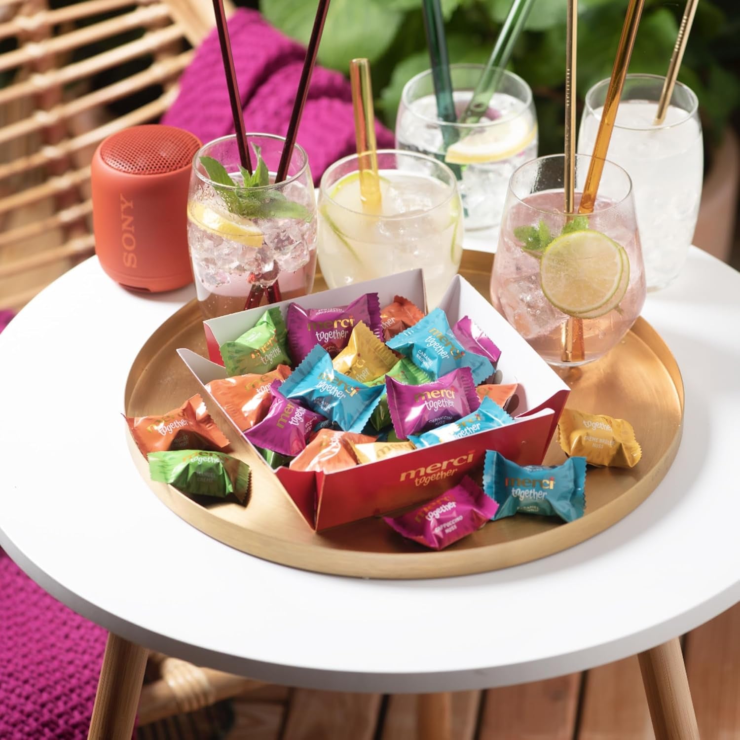 Merci Together - 1 x 175g - Ötféle töltött csokoládé finom tejcsokoládéval - Csokoládé praliné megosztva és ajándékba