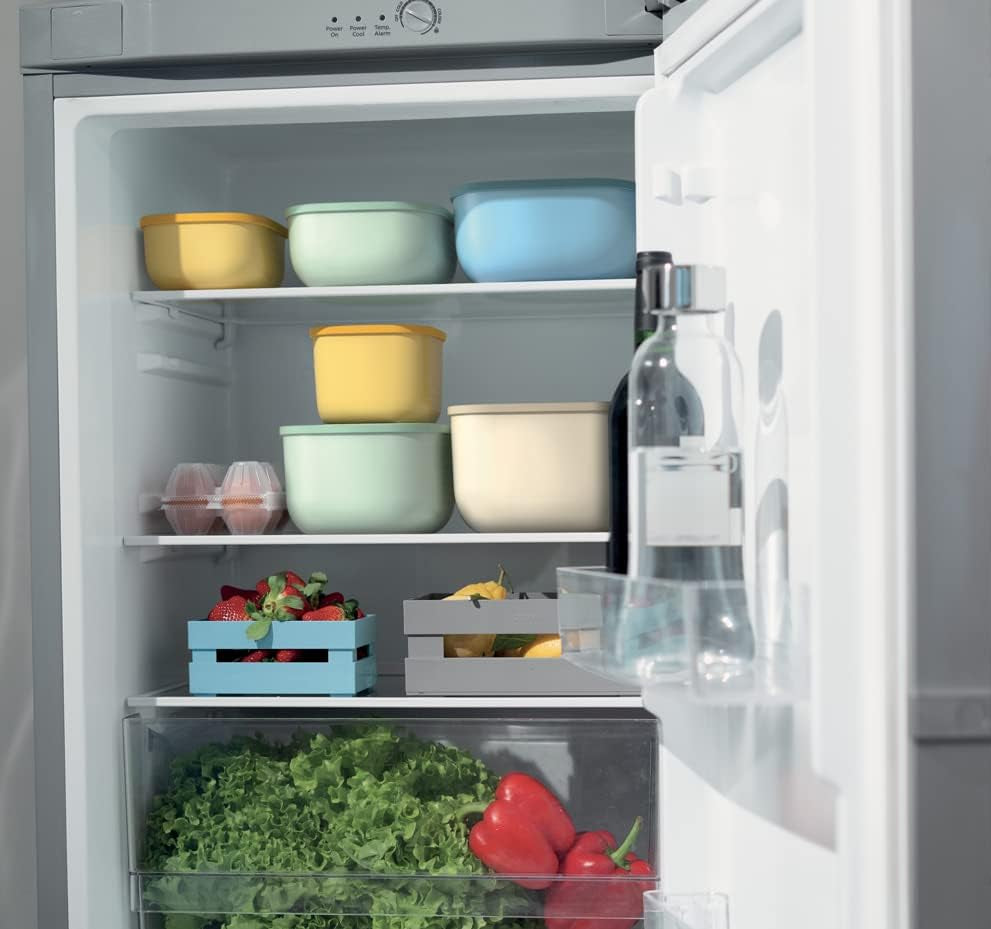 Guzzini - Kitchen Active Design, STORE&MORE Set de 3 cutii etanșe pentru frigider/congelator/microunde, înalte - 19,5 x 19,5 x h12,3 cm | 750/1550/2800 cc- 17070852 Cutii depozitare alimente Naty Shop