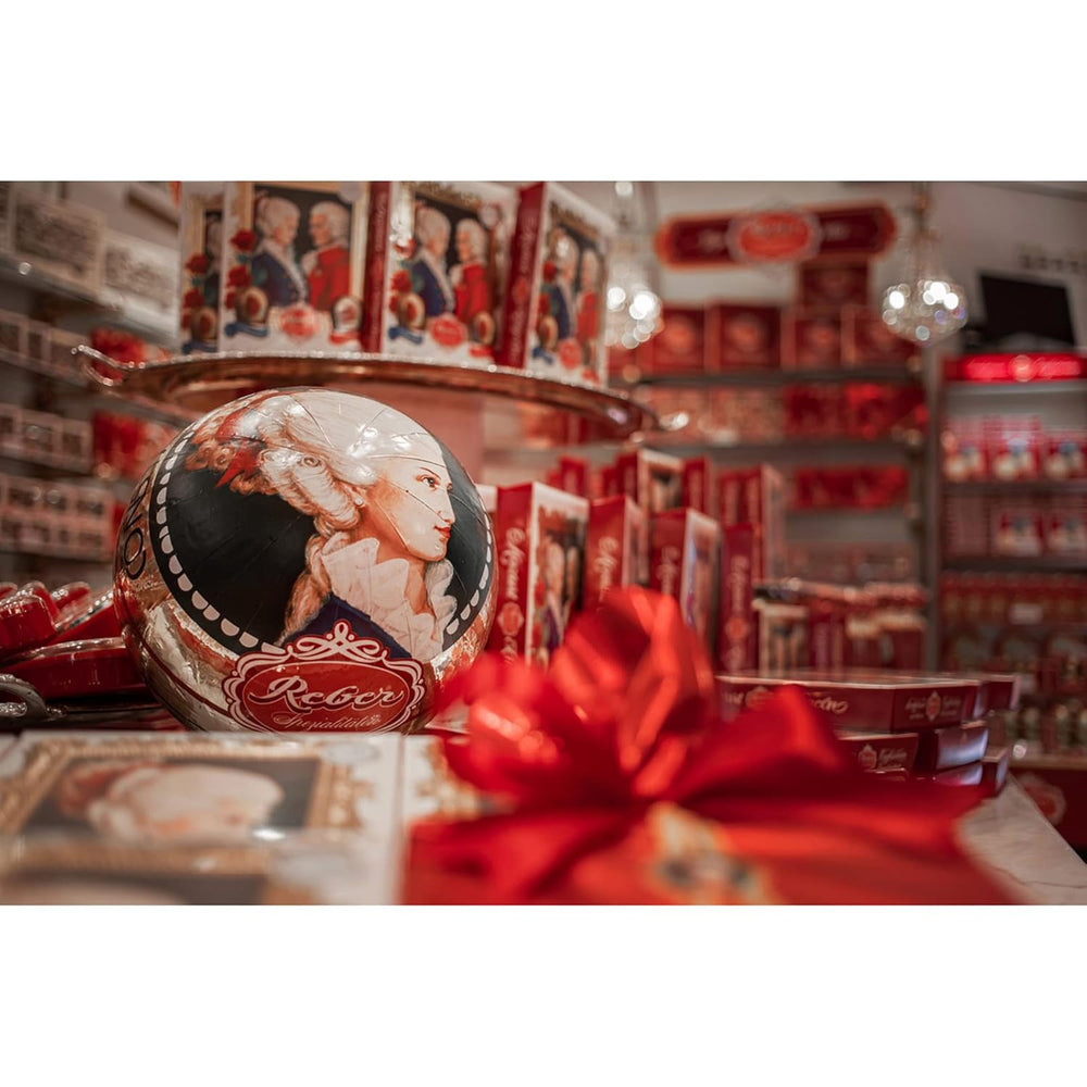 RCP Schladerer Praliné, finom választék, tej- és étcsokoládé, cukorhéjjal és anélkül, folyékony töltelék, alkoholt tartalmaz, remek ajándék, 255g