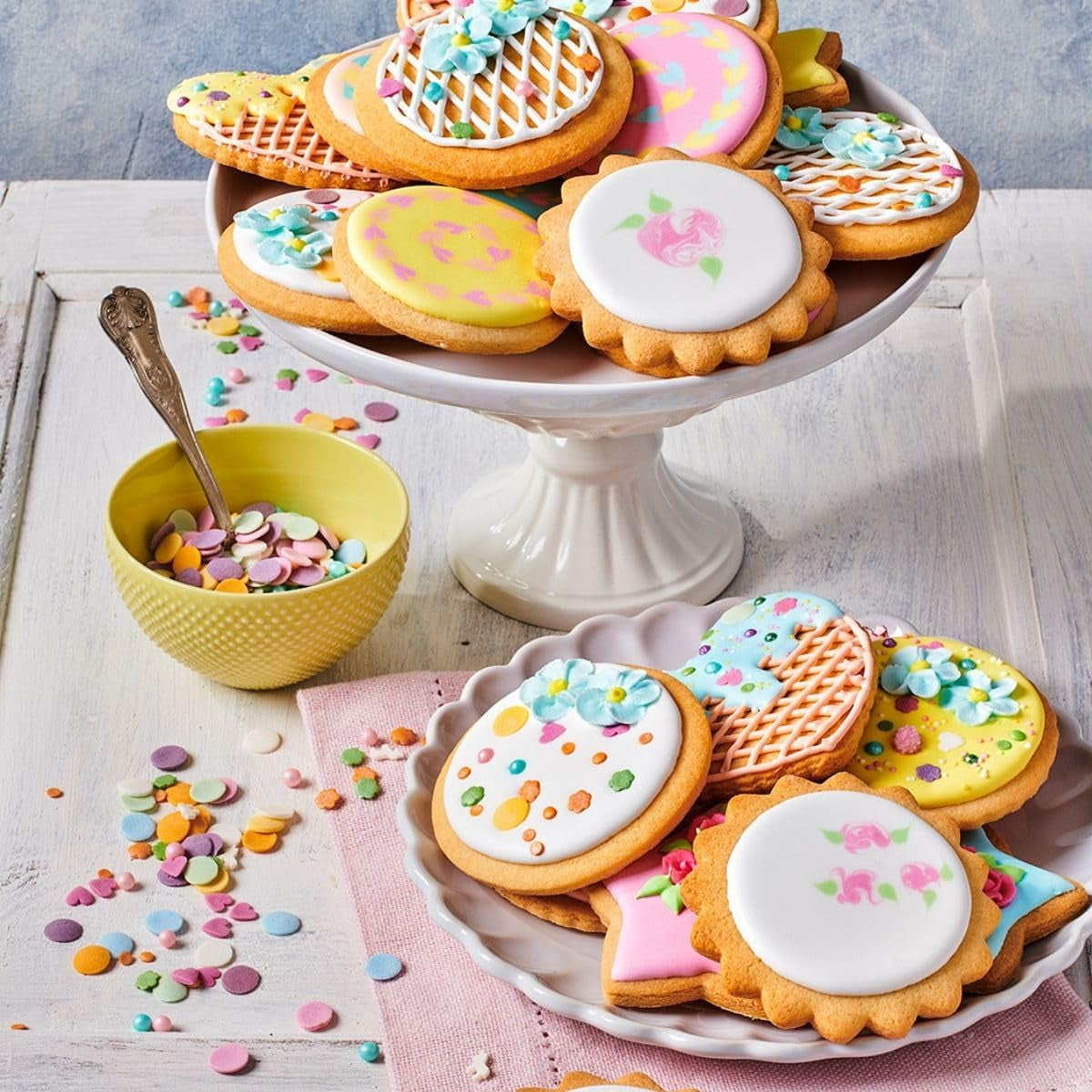 Funcakes Mix Für Royal Icing, Einfach Zu Verwenden, Zum Dekorieren Von Kuchen Und Keksen, Schöne Glasur, Nur Wasser Hinzufügen, Halal., 450 G Glazuri si Decor Naty Shop