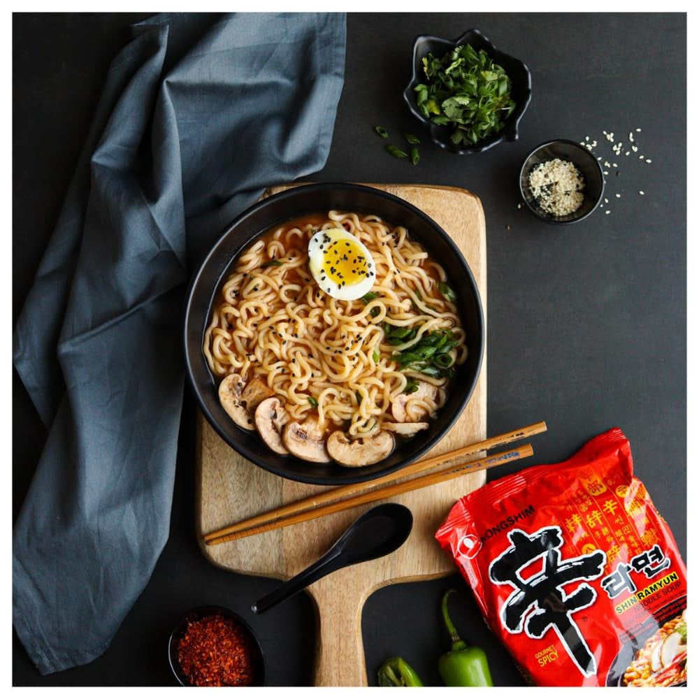 Nongshim - Shin Ramyun instant tészta - Több csomag (20 x 120 g) - A termék kialakítása eltérő lehet