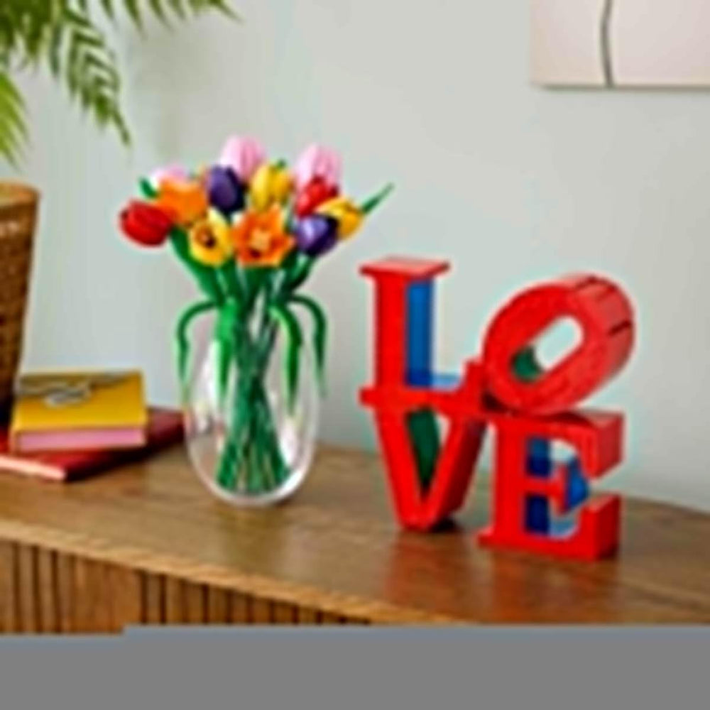 LEGO Botanicals Tulpenstrauß - Set mit Kunstblumen für Erwachsene - mit 14 künstlichen Tulpen in 5 Farben als DIY Deko - Geschenkidee zum Muttertag - 11501
