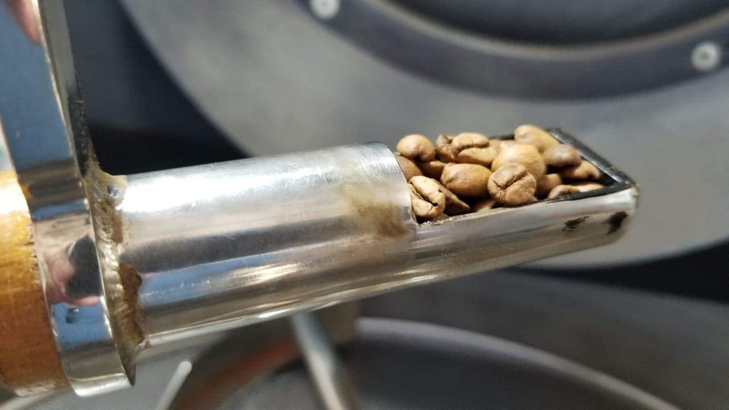 CAFES GUILIS DESDE 1928 AMANTES DEL CAFÉ Kaffeebohnen Arabica Black Blend 1kg