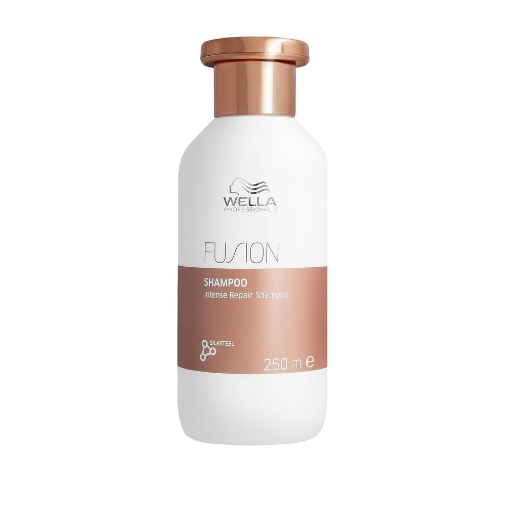 Wella Professionals Fusion Intense Repair - Professzionális ápolás töredezett hajra Zuhanyzó és fürdő Wella sampon 250 ml