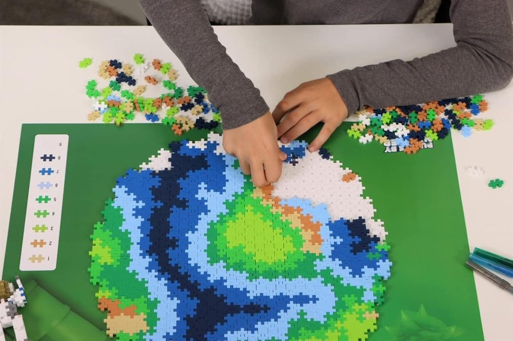 PLUSZ PLUSZ Earth Block Puzzle 800 db Globe, Erde