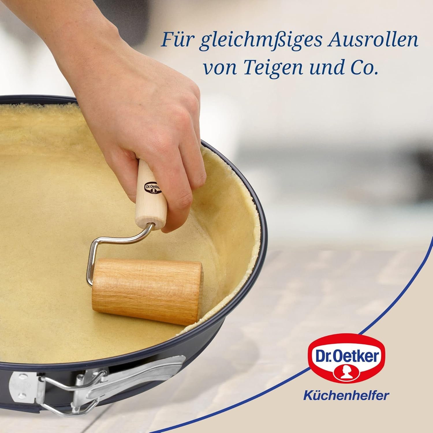 Dr. Oetker Teigroller aus Holz – Teigrolle aus kiváló minőségű Buchenholz – Perfekt für round und eckige Formen – kb. 18 x 7 cm, Rolle Durchmesser kb. 4,5 cm