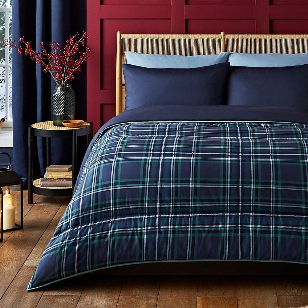 Éjszakai Lark ágytakaró és párnahuzat szett 10,5 Tog egyszemélyes ágy klasszikus piros tartan luxus ágynemű Hipoallergén gépben mosható Naty Shop Classic sötétkék tartan paplanok és paplanok egyszemélyes ággyal