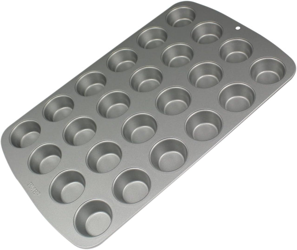 CSB111 Antihaftbeschichtete Mini-Muffinform Mit 24 Löchern Aus Karbonstahl, Edelstahl, Ezüst, 39,4 X 24,6 X 2,1 cm Formák és tálcák sütéshez Naty Shop