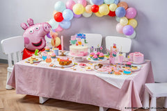 Forme de biscuiți Dr. Oetker Peppa Pig Embosser – set de 4 piese pentru copt creativ, ușor de utilizat – perfecte pentru biscuiți și fondant, durabile și lavabile în mașina de spălat vase
