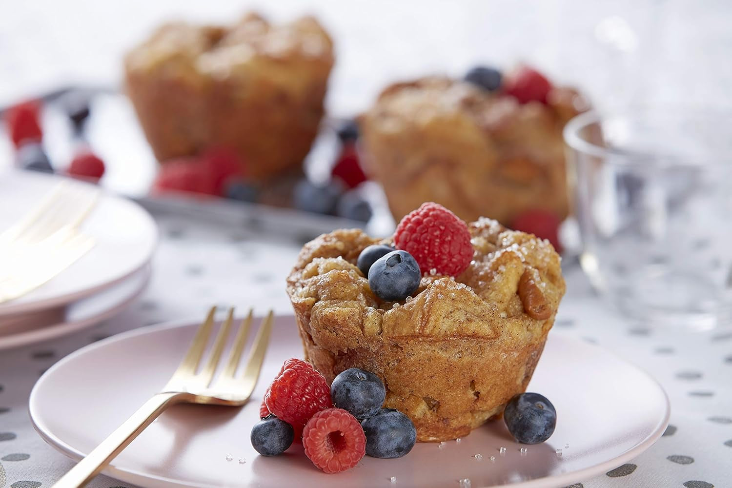 Wilton 445291 445291 Jumbo muffin tepsi, tapadásmentes bevonat, 6 lyuk, 4,5 x 22,2 x 34,2 cm, acél Sütőformák és tálcák Naty Shop