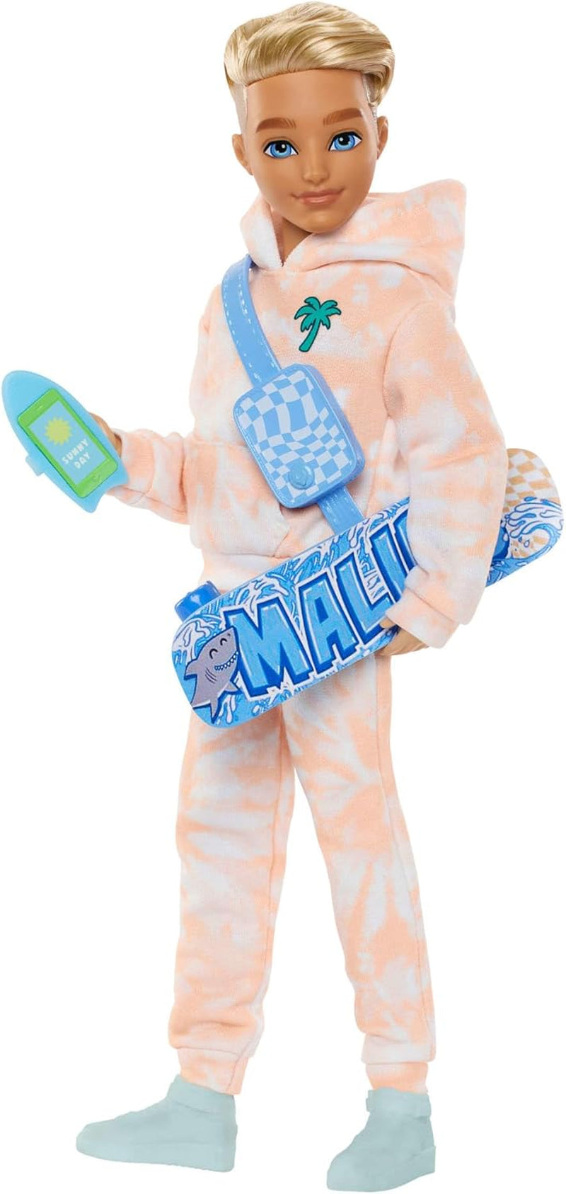 Barbie Dream Besties Puppe und Accessoires, bewegliche Daisy Jean-Modepuppe mit ausziehbaren Moden und welligem, pinkem Haar, 9 Teile zum Thema DJ und Musik, JDD74