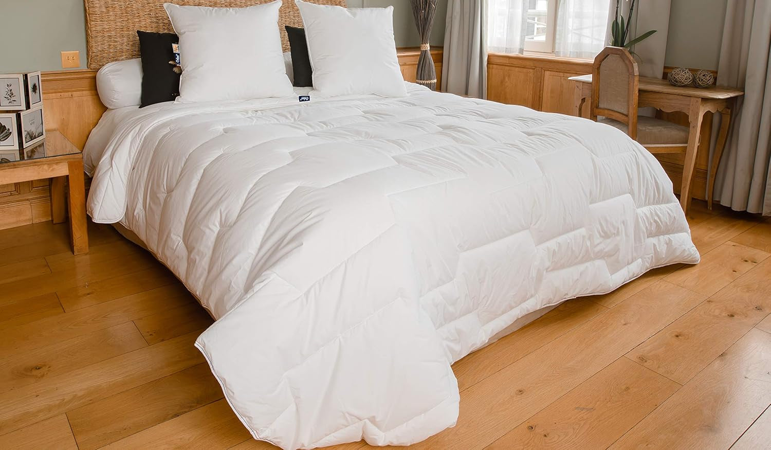 Plapumă din bumbac Percale, 240 X 220 cm, de înaltă calitate, 100% bumbac Percale, moale și confortabil, rezistent, finisaj fin, fabricat în Franța, alb Plapumi si pilote Naty Shop