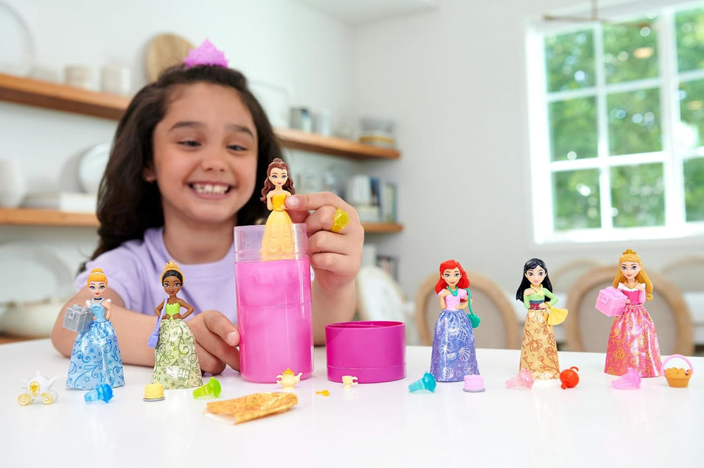 DISNEY PRINZESSIN Color Reveal-Puppen - 6 Überraschungen, Wasseraktiviert, Zubehör, für Kinder ab 3 Jahren, Arielle, Tiana, Mulan, Cinderella, Belle, Aurora, HPX39