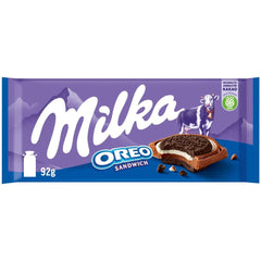 Milka Oreo Sandwich – alpesi tejcsokoládé, ropogós Oreo sütidarabokkal és sima vaníliakrémmel töltve – 92g