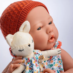 jc toys- Muñeca La Newborn recién nacida de 38 cm, de vinilo Suave, colección Nature, Con ropa floral, chupete y Peluche, niña, desinada en España por Berenguer, +2 años