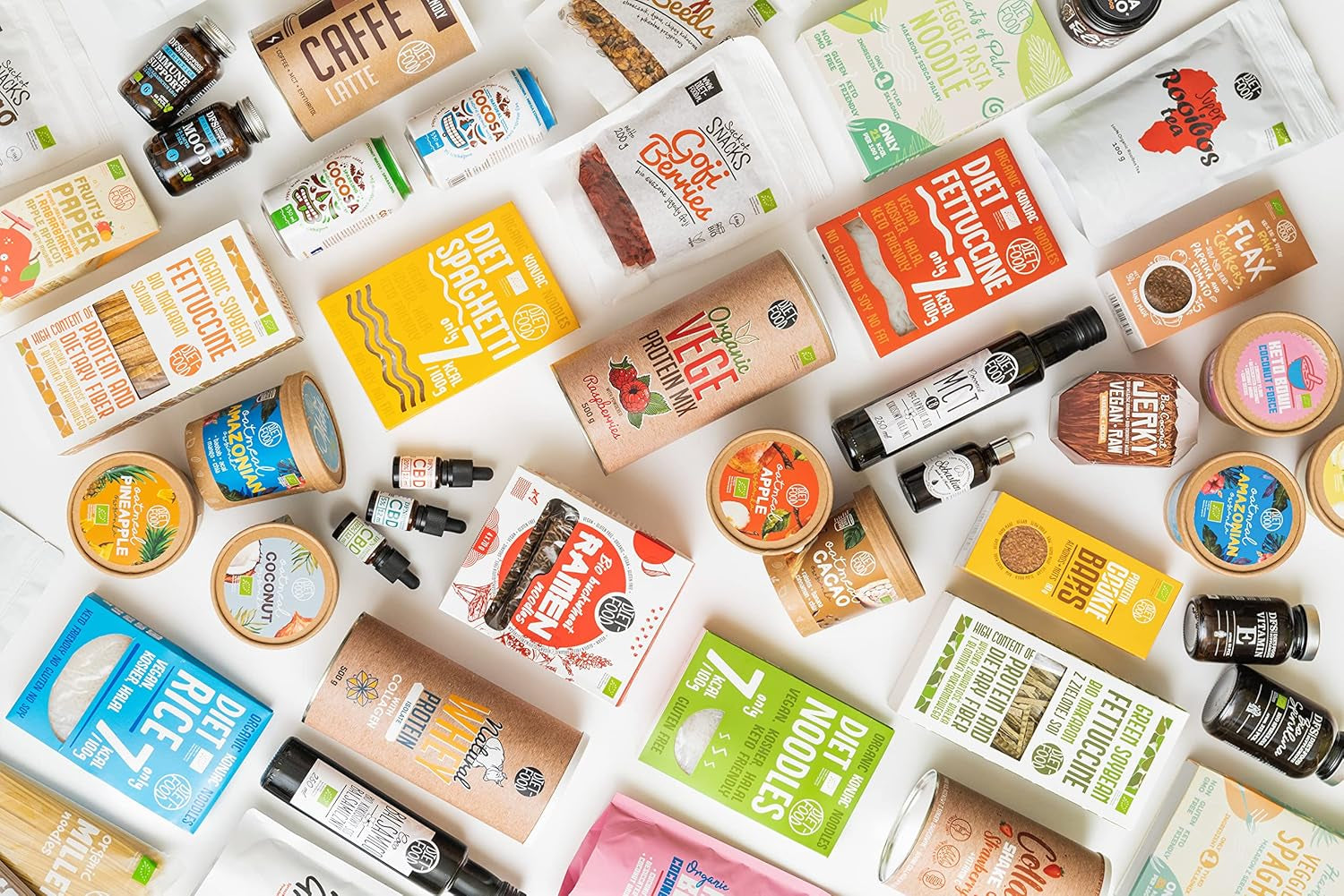 Fettuccine Konjac Noodles Bio Shirataki diétás étel - 300g, alacsony szénhidráttartalmú, cukormentes, keto, vegán, alacsony kalóriatartalmú, glutén- és tojásmentes, Konjac lisztből készült