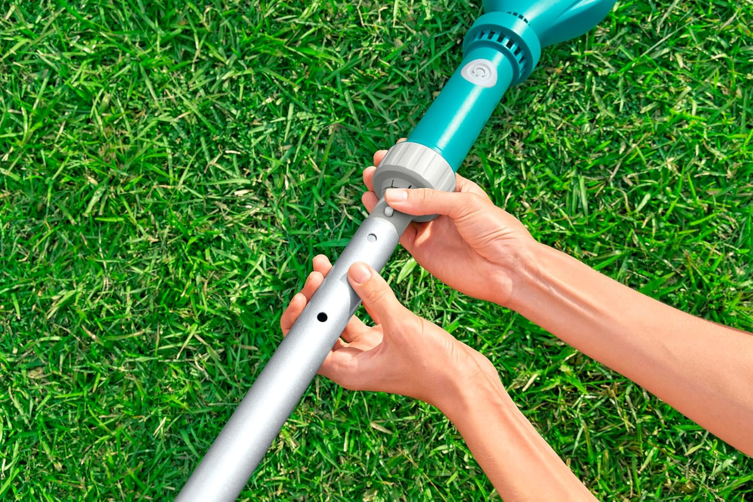 Akkumulátoros medencetisztító Bestway AquaTech 150 cm