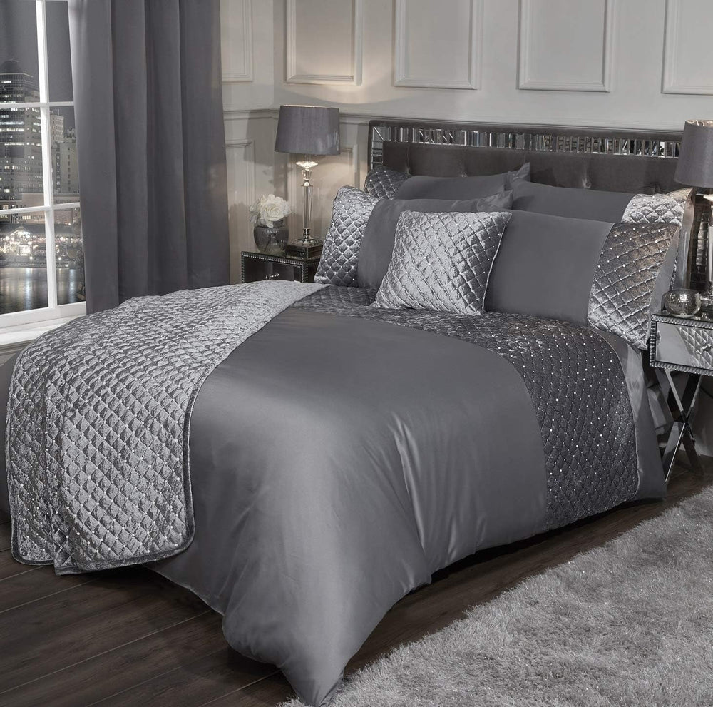 Emma Barclay Glamour ágyneműgarnitúra franciaágyhoz, nyérc, poliészter, krém Ágyak és paplanok Emma Barclay szürke franciaágy