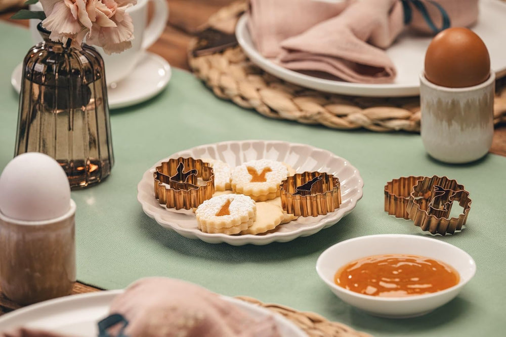 Set de forme pentru biscuiți Dr. Oetker Linzer Iepuraș – Manufactură vintage de Paște, 4 piese, Oțel inoxidabil de înaltă calitate, Proiectat în Germania