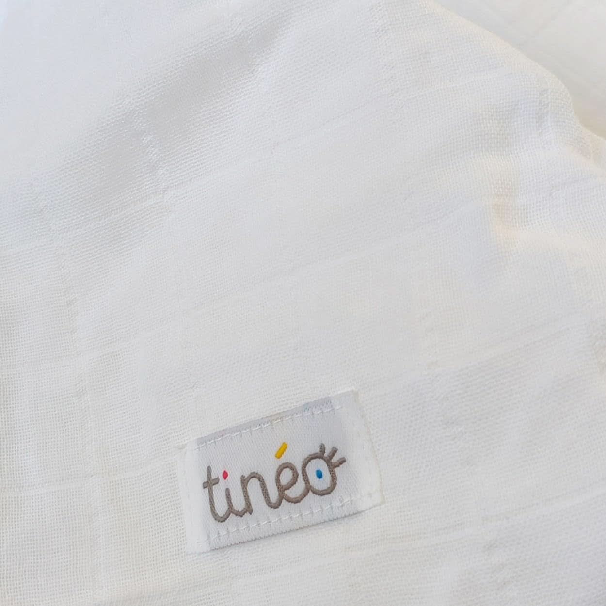 Szoptatós törölköző, fehér Kiegészítők Étel és szoptatás Bebe Naty Shop