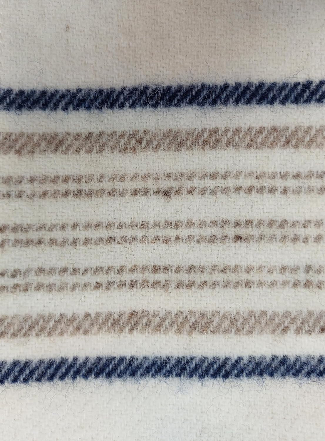 Toison D'Or Angle, 220 X 240 cm, fehér/kék/kávás Paplanok és paplanok Naty Shop