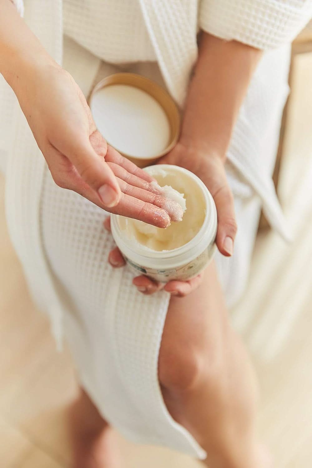 Kneipp Pampering Cream Oil Scrub, 200 ml Kozmetikai és Szépségápolási Naty Shop