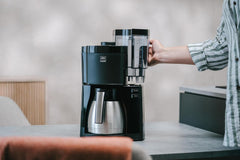 Melitta Look Therm – Espressor cu filtru, carafă termică și rezervor de apă detașabil, pentru până la 10 cești de cafea, negru