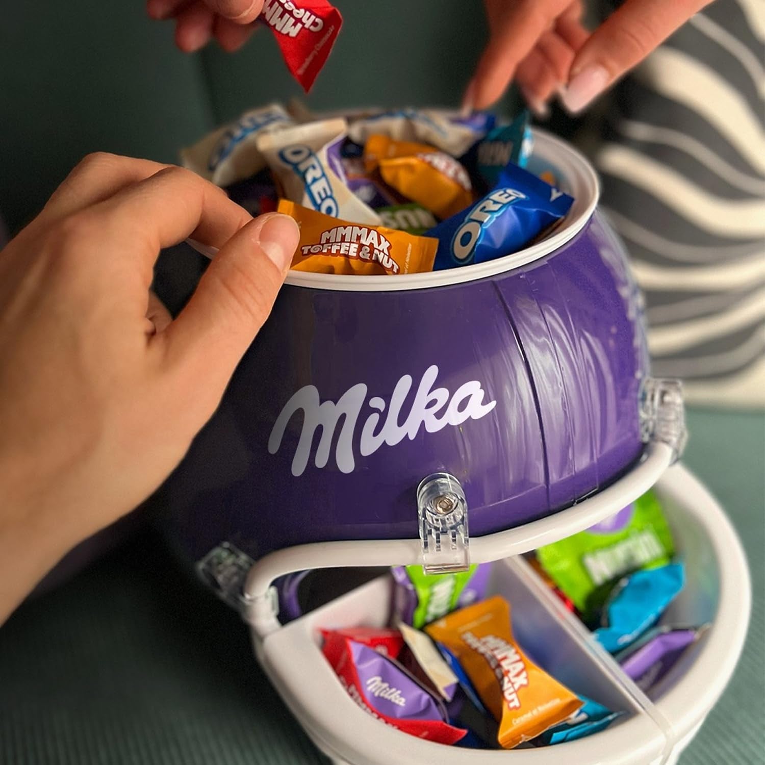 Milka Favorites – 5 népszerű csokoládé választék keveréke, 108 darab egyenként csomagolt csokoládé – 1 kg