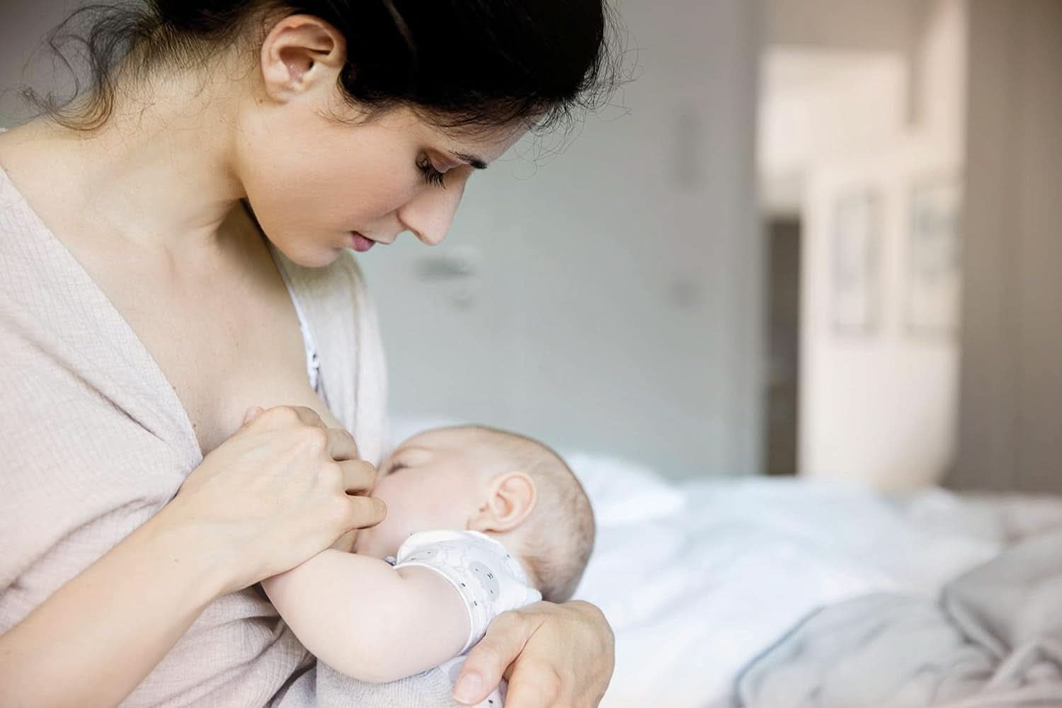 Nip® First Moments mellbimbóvédők, 2 db Élelmiszer- és szoptatási kiegészítők Bebe Naty Shop