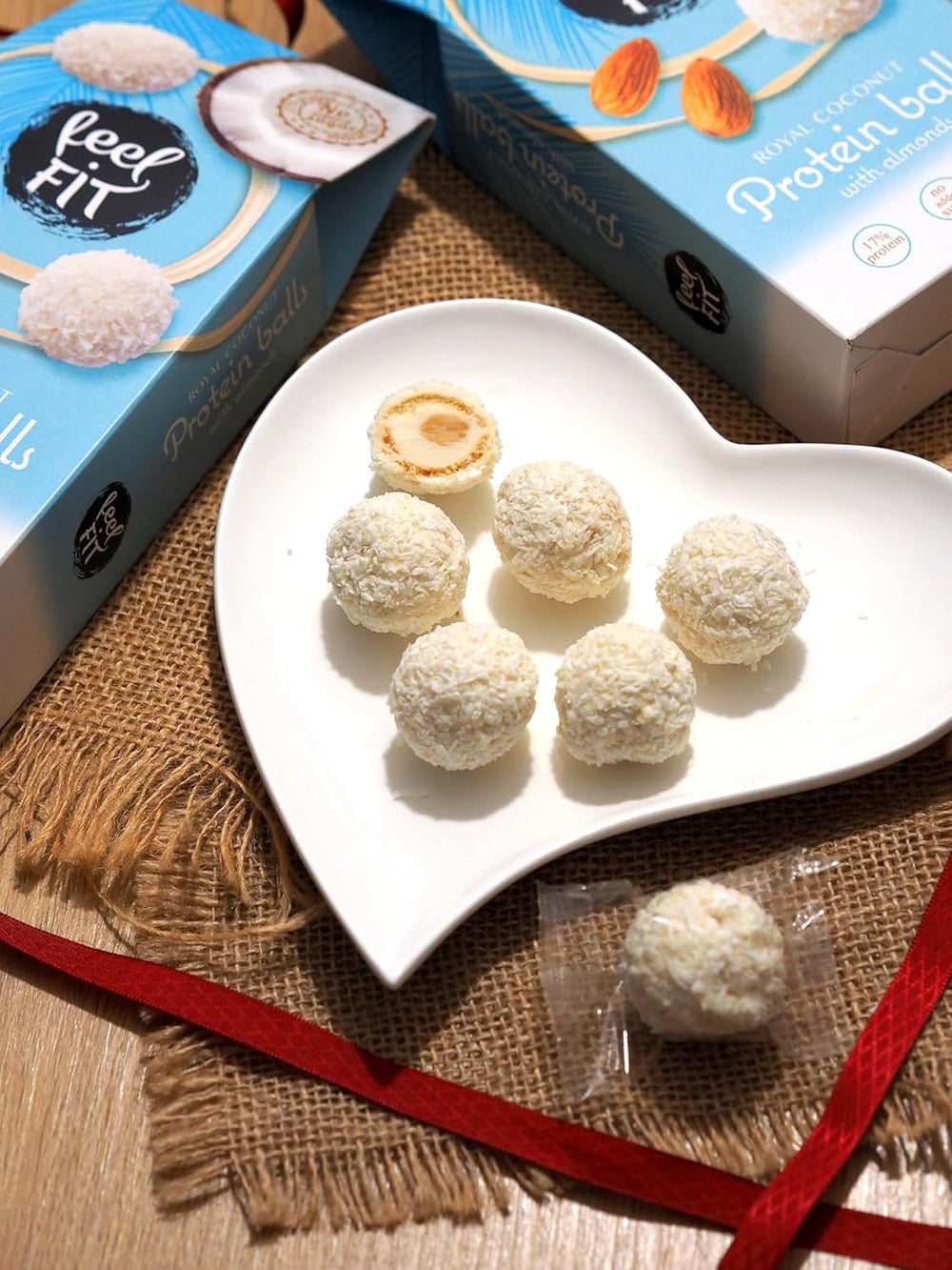 Cukormentes mandula kókuszpraliné, FIT FIT, hozzáadott cukor nélkül, 17% fehérje, 63 g