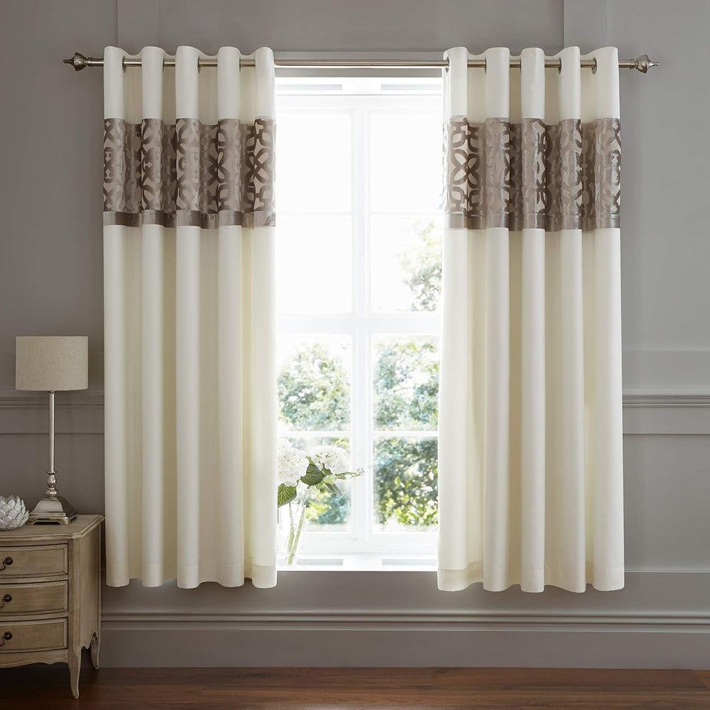 Catherine Lansfield Lattice Cut Velvet, natúr, ágytakaró - 220X230Cm Catherine Lansfield Ágyak és huzatok H183 X W168 cm (2 db-os csomag)