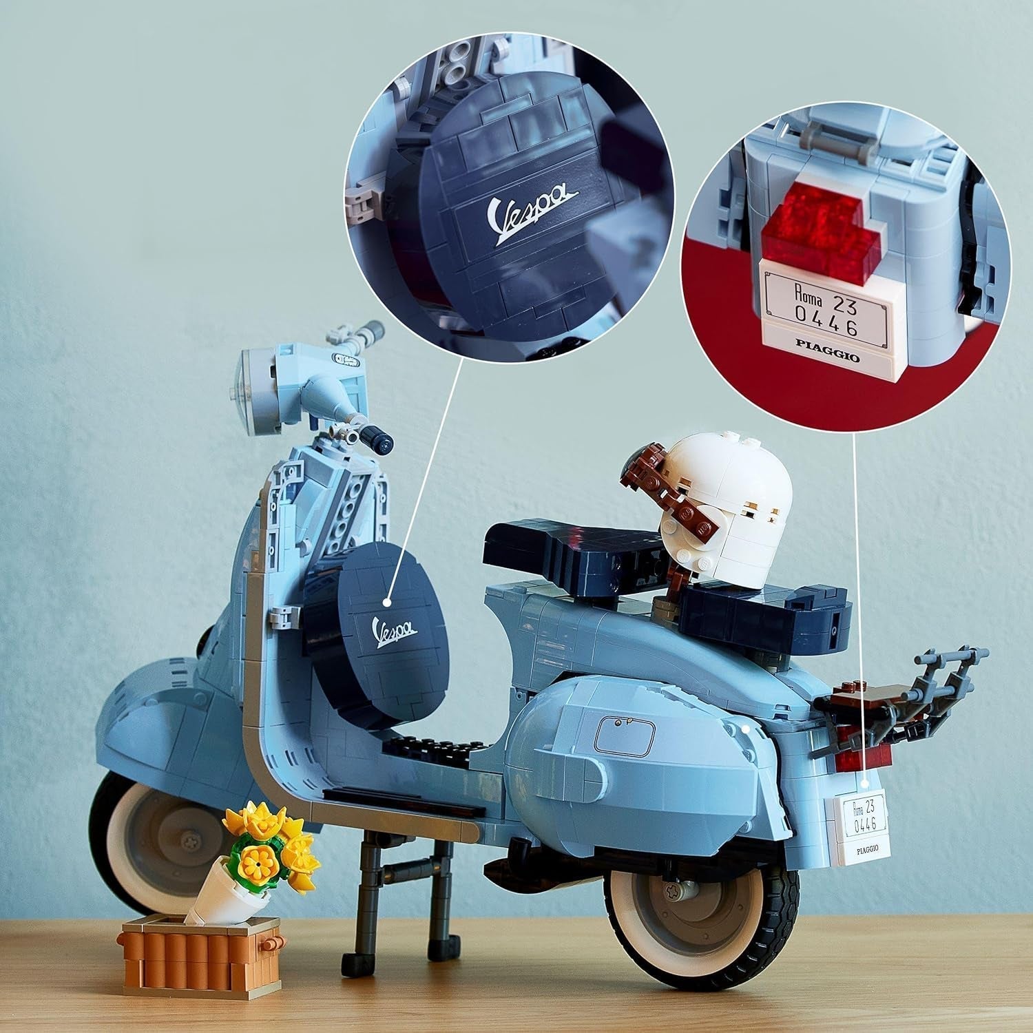 LEGO Icons Vespa 125, megépíthető motorkerékpár-modell, régi olasz robogó, modellkészlet felnőtteknek, bemutatódarab szobadekorációként, ajándékok nőknek és férfiaknak, 10298 építőkészlet Besuche den LEGO-Store