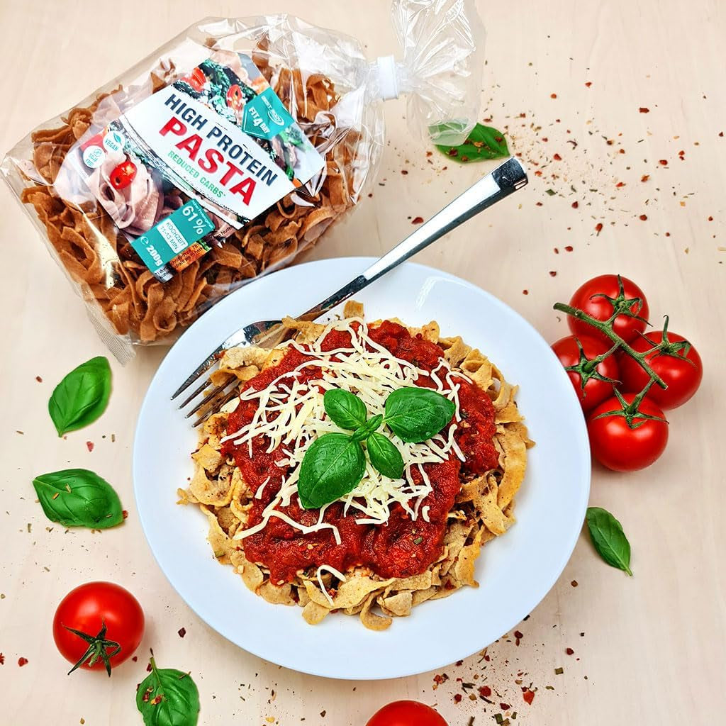 Best Body Nutrition Protein tészta 6 x 200 g - Fit4Day High Protein Tagliatelle - 61% fehérje, alacsony szénhidráttartalmú, vegán és laktózmentes, szójamentes - Kiváló minőségű borsófehérje - alacsony szénhidráttartalmú étrendekhez