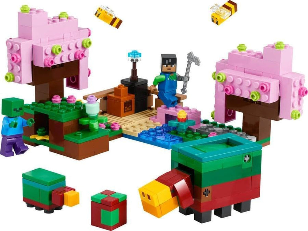 LEGO Minecraft cseresznyevirágos gyümölcsös játékkert, amit felfedezhetsz Napsütéssel, Szippantóval, Zombival és Méhekkel Ajándék fiúknak és lányoknak 8 éves 21260 építőkészletek Beuche den LEGO-Store