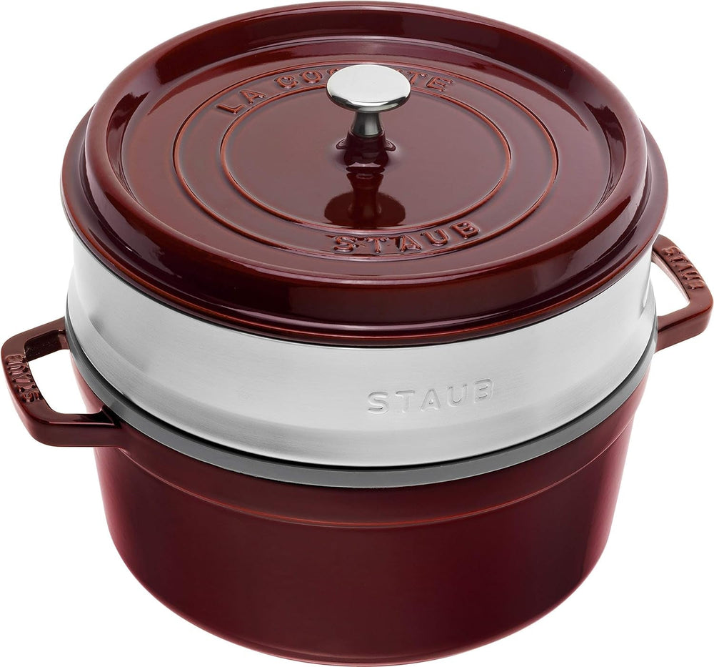 STAUB Gusseisen Bräter/Cocotte, Mit Dämpfeinsatz Aus Edelstahl, Rund 26 cm, 5,2 L, Aromaregen Funktion Für Optimale Befeuchtung, Für Alle Herdarten Inkl. Induktion & Backofen, Kirschrot, Rot Formák és tálcák sütéshez Naty Shop Grenadine