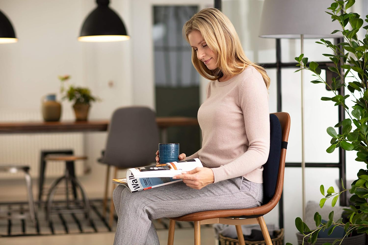 Pernă lombară TEMPUR | reglabilă pe înălțime | albastră | dimensiune 36 x 36 x 7 cm