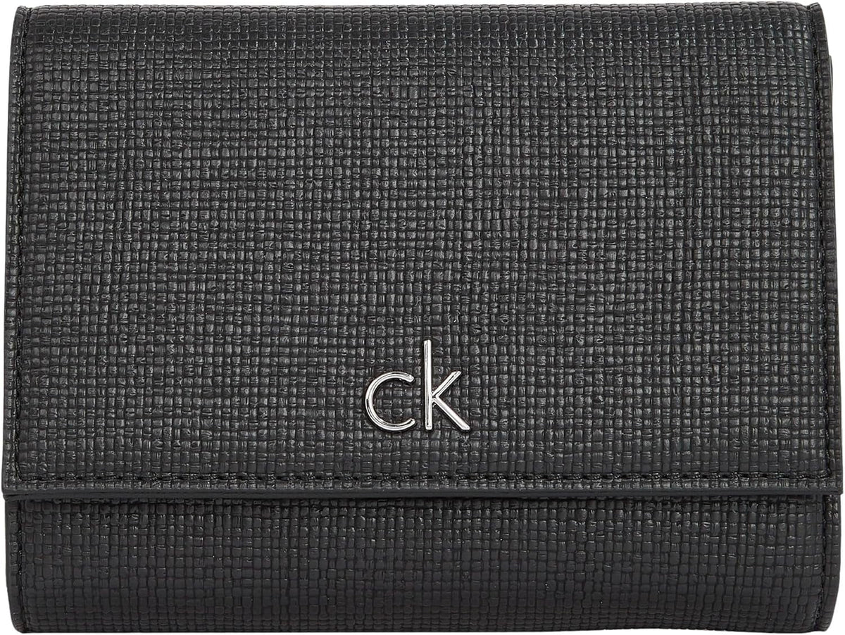 Portofel pentru femei Calvin Klein Daily Medium Trifold Klein, negru (Ck Black), mărime naturală Portofel Femei Naty Shop Titlu implicit